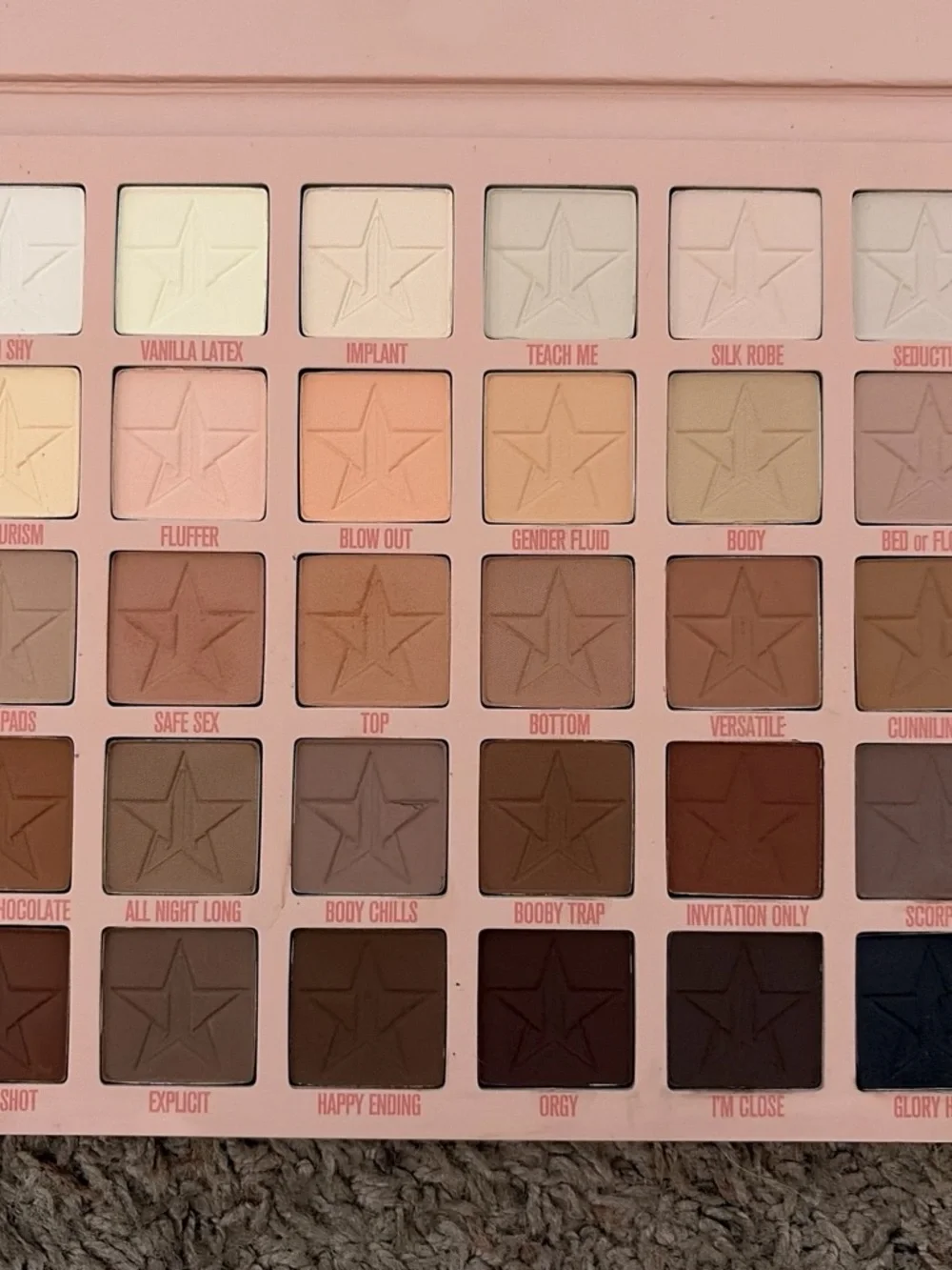 Jeffree Star Orgy Eyeshadow Palette - White with Pink Accents
